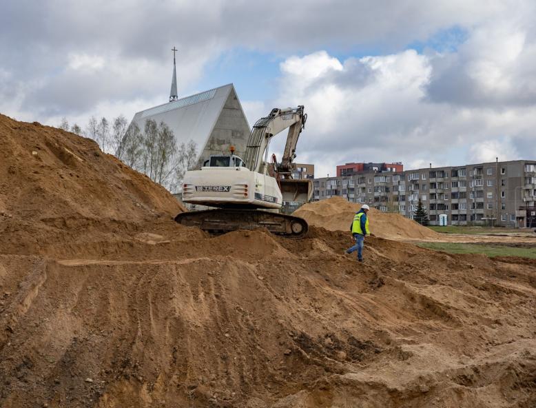 Pilaitėje kyla Tolminkiemio gimnazija: viskas pagal planą